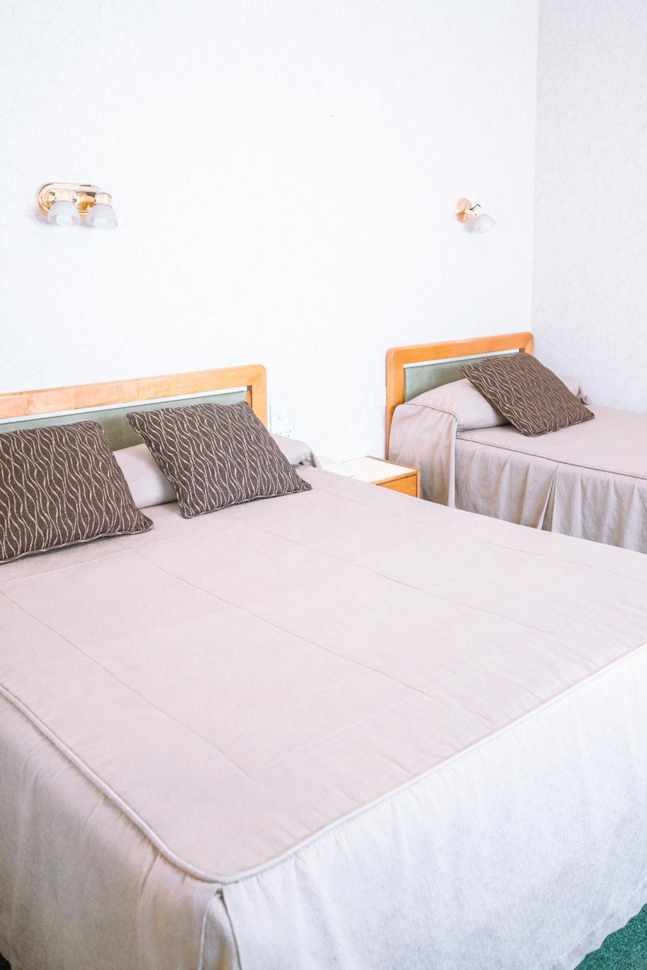 Hotel Libertador Трелью Номер фото