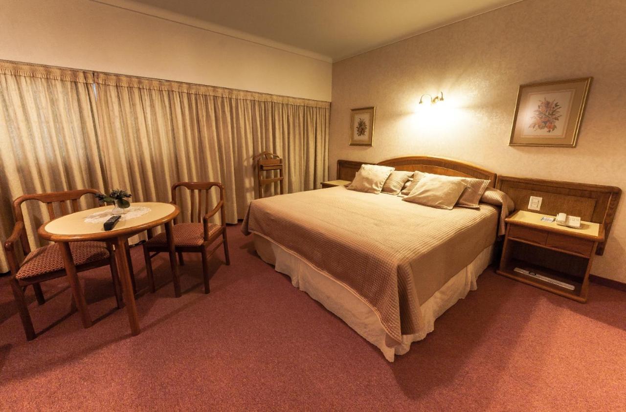 Hotel Libertador Трелью Экстерьер фото
